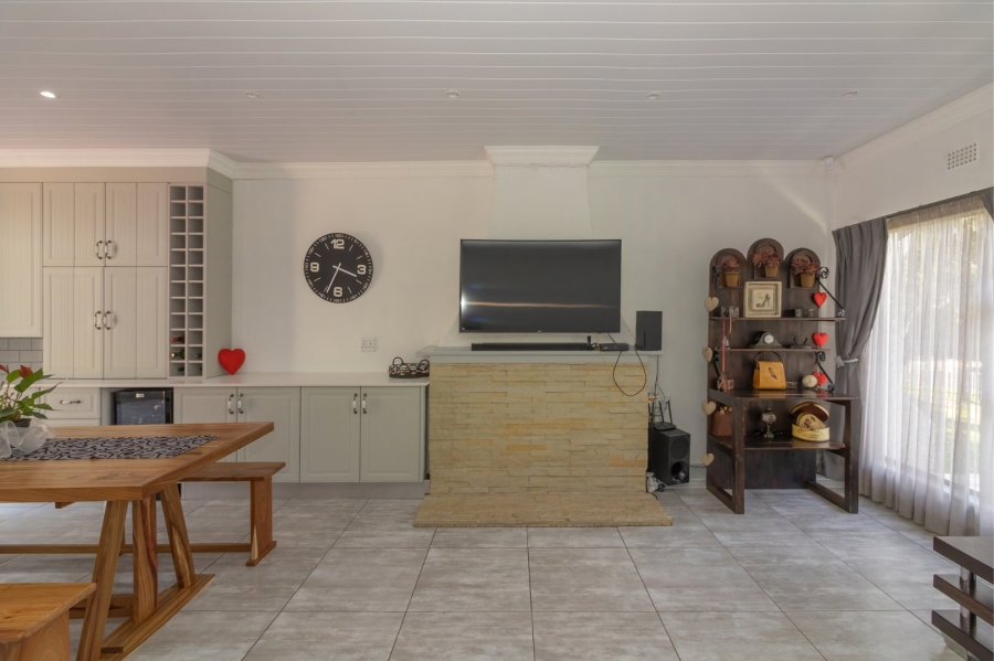 4 Bedroom Property for Sale in Panorama Free State